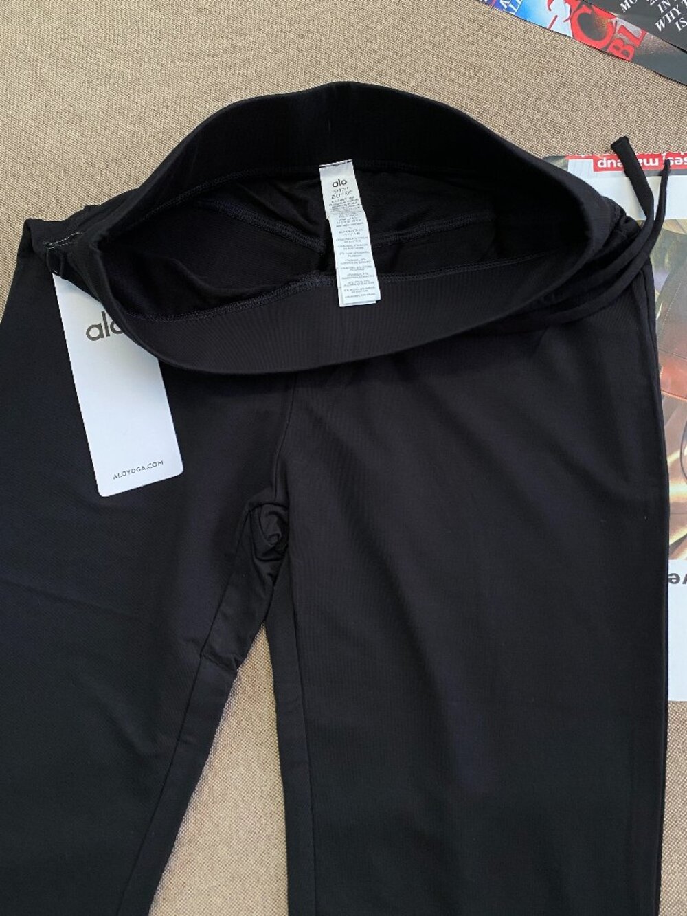 ALO Yoga Sway Bootcut Sweatpant NWT Athleisure Flare|S & M Only💖Limited Stock - Picture 3 of 7